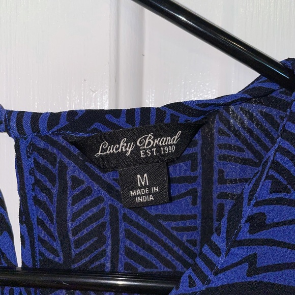 COPY - 🖤Blue & black long sleeveless shirt🖤 - Picture 5 of 5